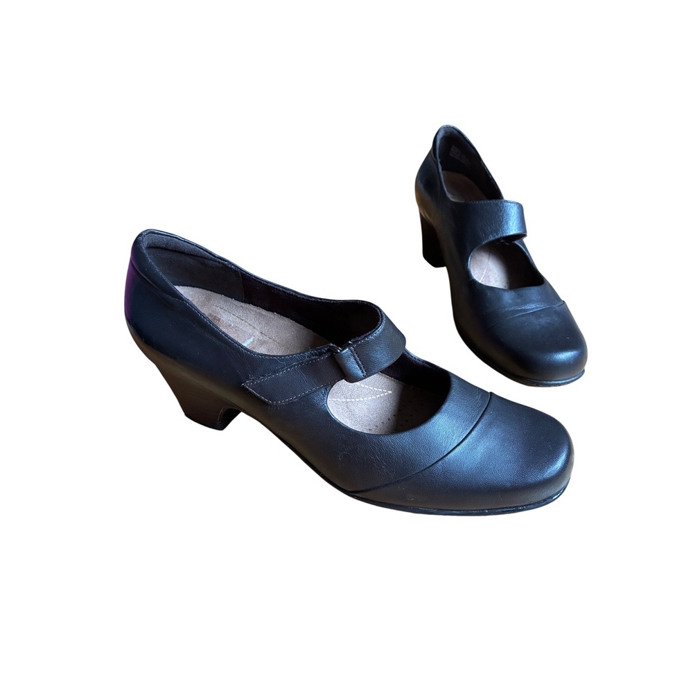 Clarks Black Leather Mary Jane Block Heel Pumps 10M Comfort Walking Professional